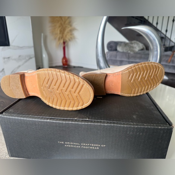 Frye Women Veronica Bootie - Picture 5 of 6